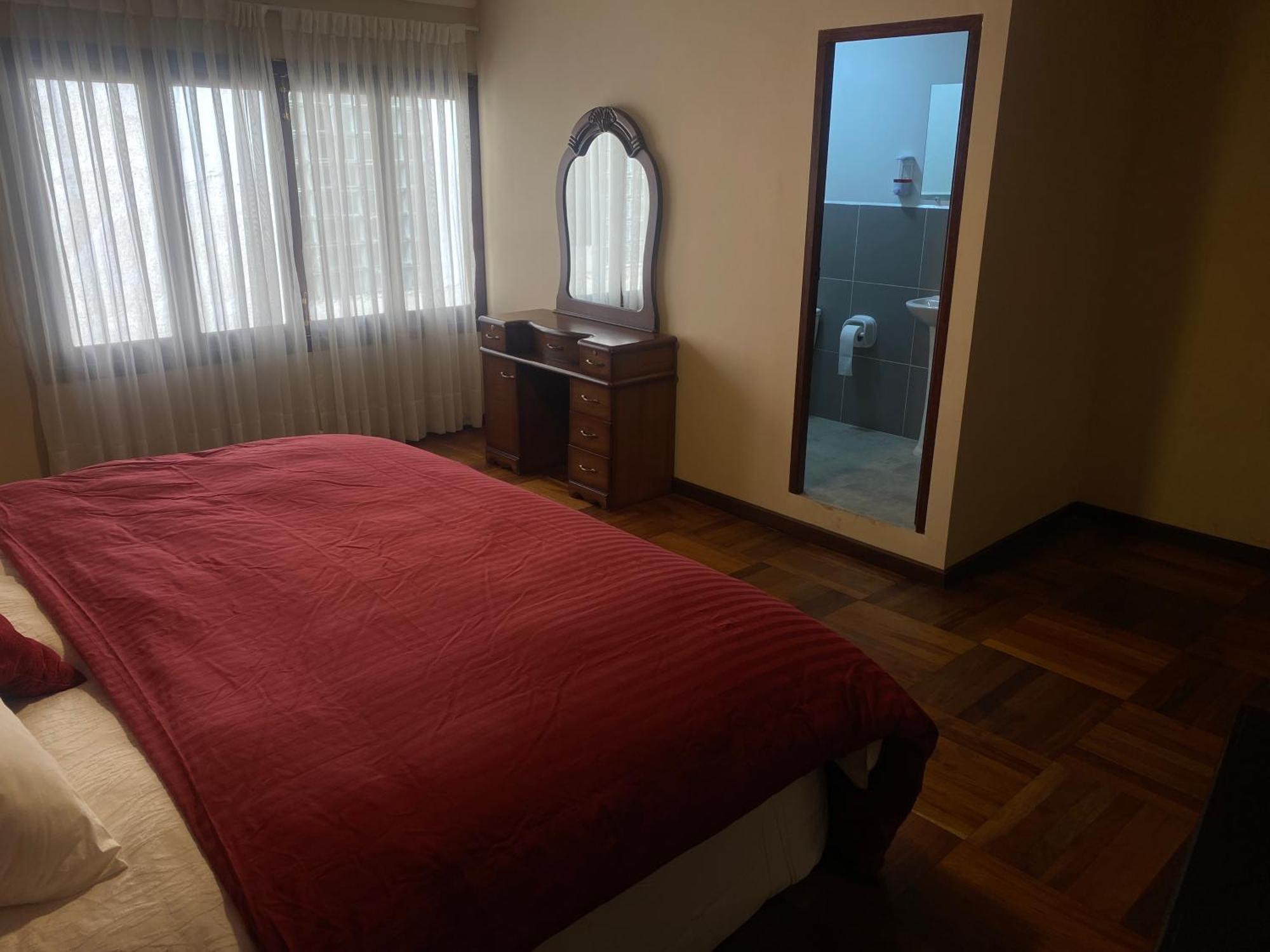 Raven La Paz Hotel Bagian luar foto