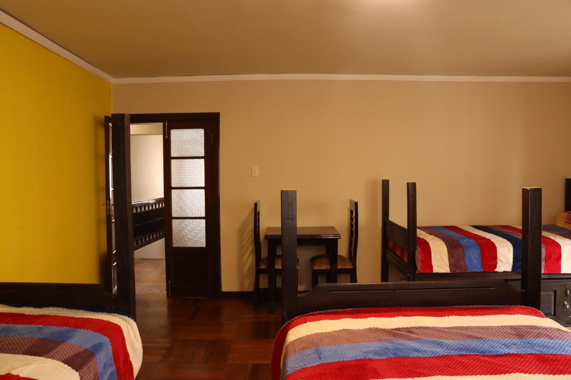 Raven La Paz Hotel Bagian luar foto
