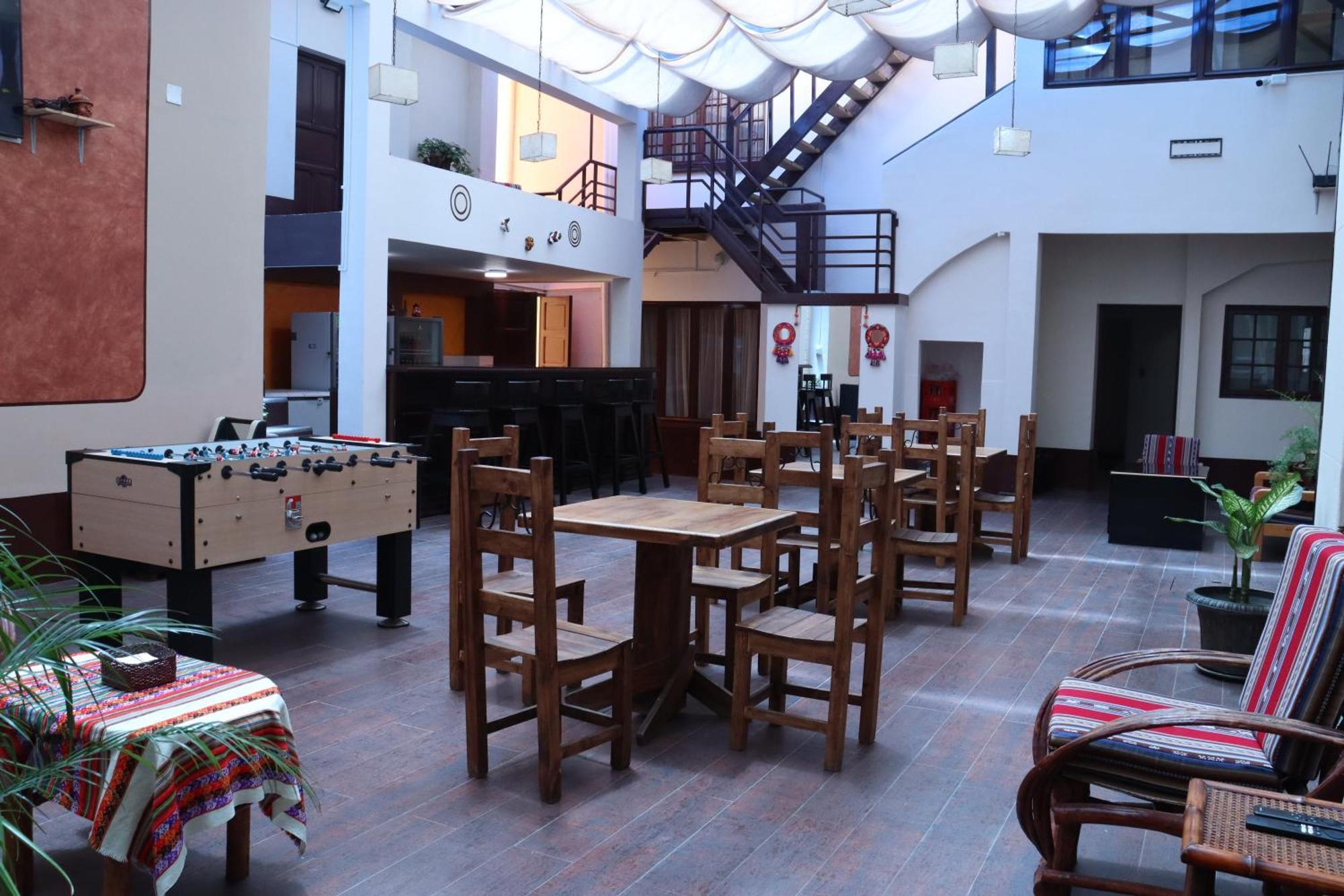 Raven La Paz Hotel Bagian luar foto